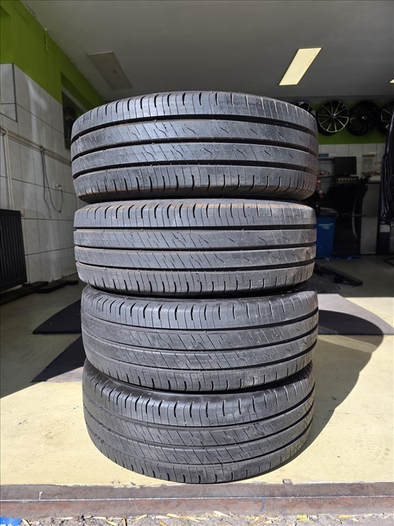  215/6516" új Goodyear teherautó nyari gumi ! 1. kép