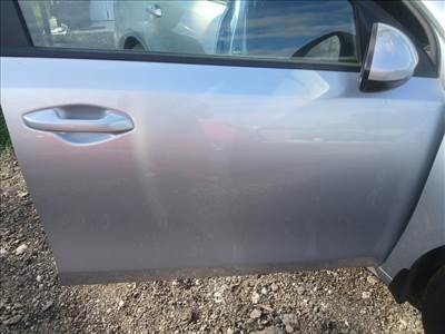 Kia ceed kombi 2018-2025 jobb első ajtó 