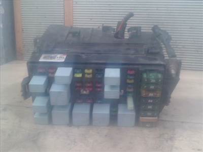 DAEWOO LEGANZA 97-02 Biztosítéktábla BCM BSI BSM SAM GEM modul Motortér