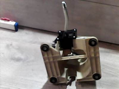 FORD C-MAX 03.06-07.03 Váltó kulissza