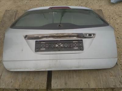 FORD FOCUS 98-04 Csomagtérajtó.