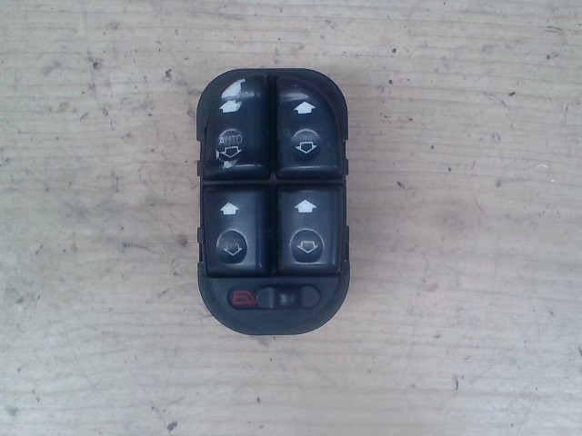 FORD MONDEO 96-00 Bal első ablakemelő kapcsoló 1. kép