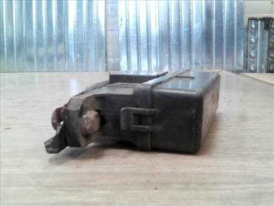 MAZDA 626 00.08-02.12 Biztosítéktábla BCM BSI BSM SAM GEM modul 