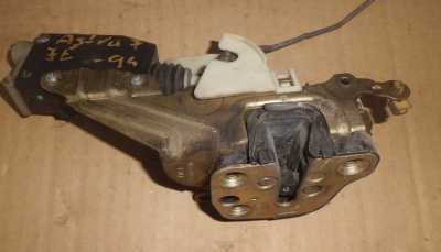 OPEL ASTRA F 94-02 Jobb első ajtó zárszerkezet központizáras 1. kép