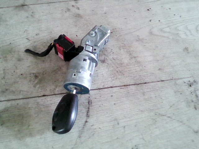 RENAULT CLIO 06-09 Gyújtáskapcsoló 1. kép