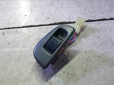 SUZUKI SWIFT 96-05 Jobb hátsó ablakemelő kapcsoló