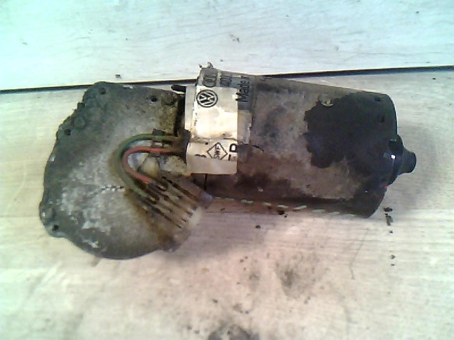 VOLKSWAGEN T4 -96 Ablaktörlő motor első 1. kép