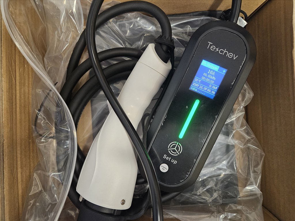 Eladó új 3,5 méteres EV töltő Type 1 1 fázis (3, 6kw) 8-16A +táska 1. kép