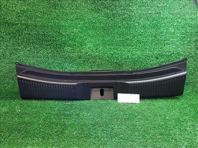 SUZUKI S-CROSS Hátfal Burkolat 7619164T0 7619263t0