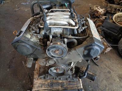 AUDI 80 91-94 Motor. benzin fűzött blokk hengerfejjel