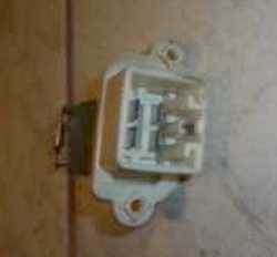 FORD C-MAX 03.06-07.03 Fűtőmotor előtét ellenállás 