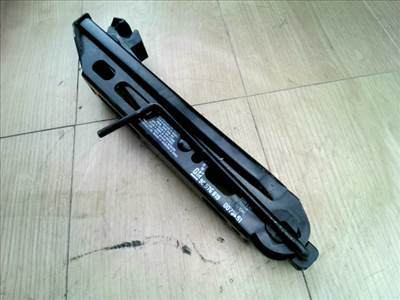 MAZDA 323F 98-04 Autóemelő