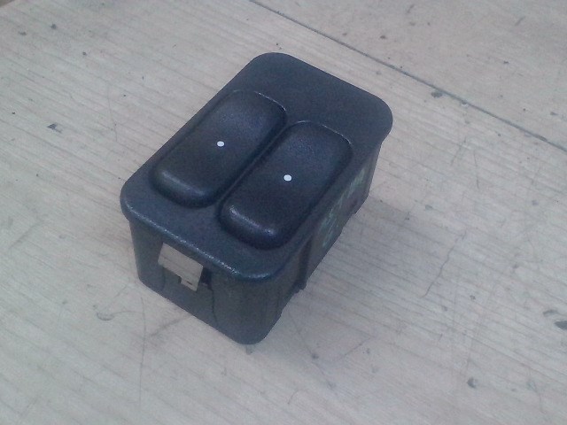 OPEL ASTRA G 97-04 Bal első ablakemelő kapcsoló 1. kép