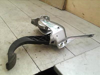 OPEL CORSA C 00-06 Kuplung pedál
