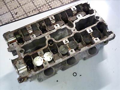 OPEL OMEGA B Hengerfej. benzines