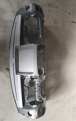 RENAULT MASTER 2010.04-2019.08 Műszerfal héj