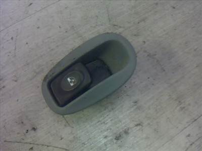 RENAULT MEGANE SCENIC 99-03 Bal hátsó ablakemelő kapcsoló
