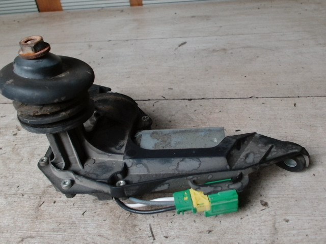 RENAULT SCENIC 03-06 Ablaktörlő motor hátsó 1. kép