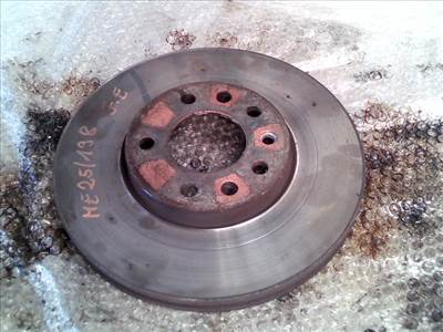 SAAB 9-5 01- Első féktárcsa 