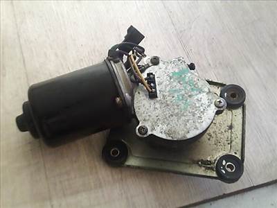 SUZUKI SWIFT 89-96 Ablaktörlő motor első