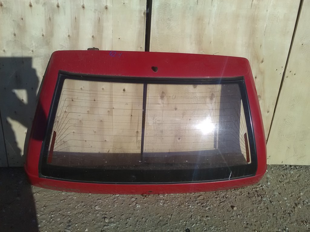 SUZUKI SWIFT 89-96 Csomagtérajtó. 1. kép