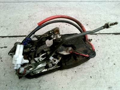 SUZUKI SWIFT 89-96 Jobb első ajtó zárszerkezet központizáras