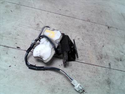 TOYOTA Avensis Verso 2001.08.01-2009.03.31 Csomagtérajtó zárszerkezet