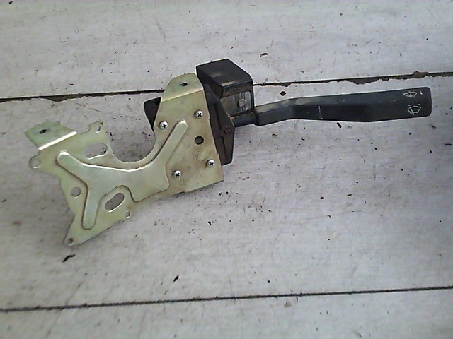 TRABANT 1,1 Kormánykapcsoló jobb ablaktörlő 1. kép