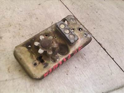 WARTBURG 1,3 Jobb első ajtó zárszerkezet mechanikus