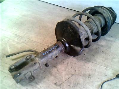SUZUKI SWIFT 96-05 Bal első lengéscsillapító rugóval