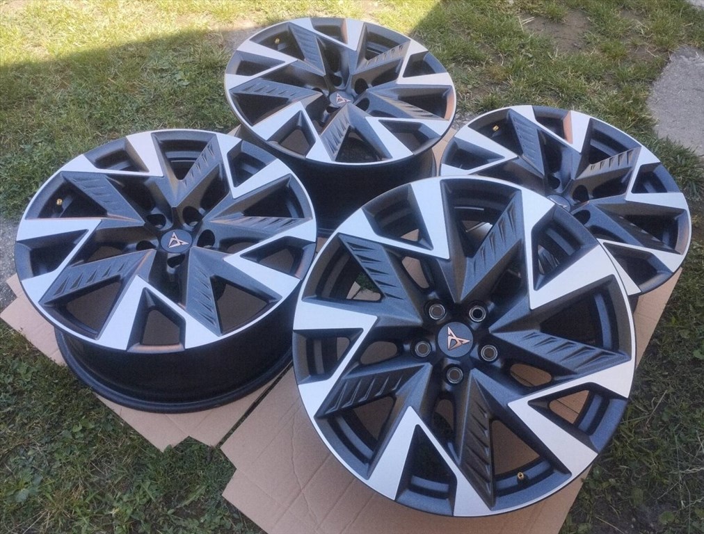 5x112 19 Cupra gyári alufelni r19 " Formentor Seat Skoda VW Audi 2. kép
