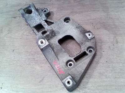 AUDI A3 2003.05 - 2005.09 Generátor tartó bak