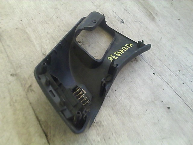 CITROEN XANTIA Jobb első ablakemelő kapcsoló 1. kép