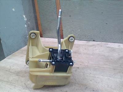 FORD C-MAX 03.06-07.03 Váltó kulissza