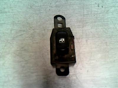 HYUNDAI LANTRA 96- Jobb első ablakemelő kapcsoló