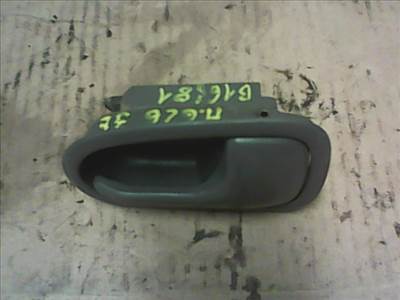 MAZDA 626 -97 Jobb első belső kilincs