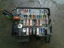 PEUGEOT 406 Biztosítéktábla BCM BSI BSM SAM GEM modul 