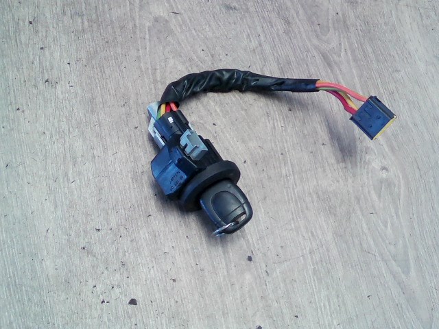 RENAULT CLIO 06-09 Gyújtáskapcsoló 1. kép