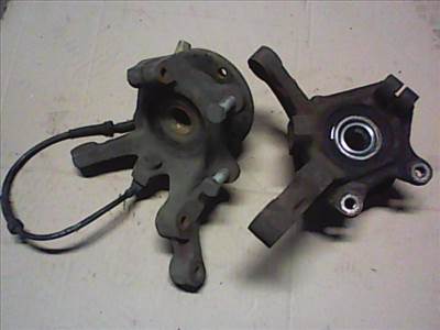 RENAULT CLIO 98-01 ELSŐ KERÉKAGY 1,2 8V  ABS-ES.