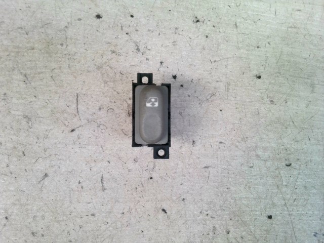 RENAULT MEGANE SCENIC 99-03 Ablakemelő kapcsoló pozíció független 1. kép