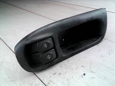 RENAULT MEGANE SCENIC 99-03 Bal első ablakemelő kapcsoló
