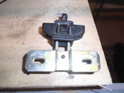 RENAULT R19 92- Csomagtér ajtó zárszerkezet