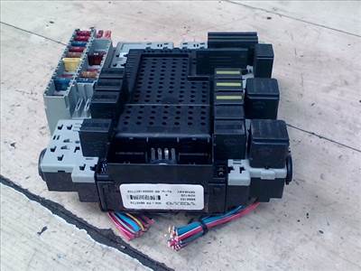 VOLVO S80 98.05.01-06.02.28 Biztosítéktábla BCM BSI BSM SAM GEM modul Csomagtér