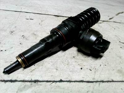 VOLKSWAGEN PASSAT 00.11-05.02 B5.5 Porlasztócsúcs PD elem