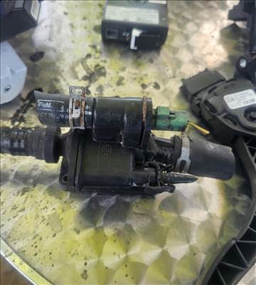 Ford Fiesta Mk6 Termosztát ház 