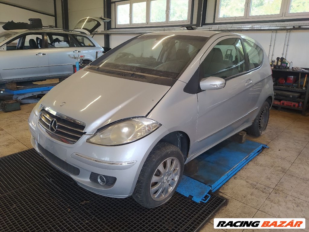 MERCEDES-BENZ A-CLASS (W169) A 200 CDI - Bontódik! 2. kép