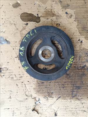 Ford Focus Mk3 1.6 TDCi Főtengely égszijtárcsa 