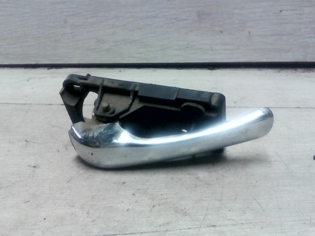 ALFA ROMEO ROMEO 156 97-03 Bal hátsó belső kilincs 1. kép