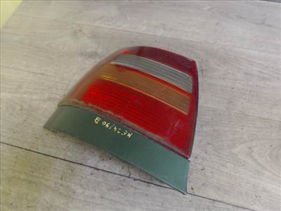 AUDI A4 94-98 Bal hátsó lámpa