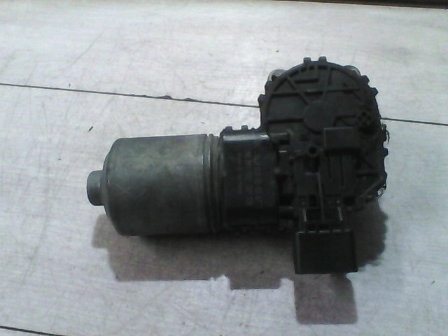 CITROEN C5 -04.09 Ablaktörlő motor első 1. kép